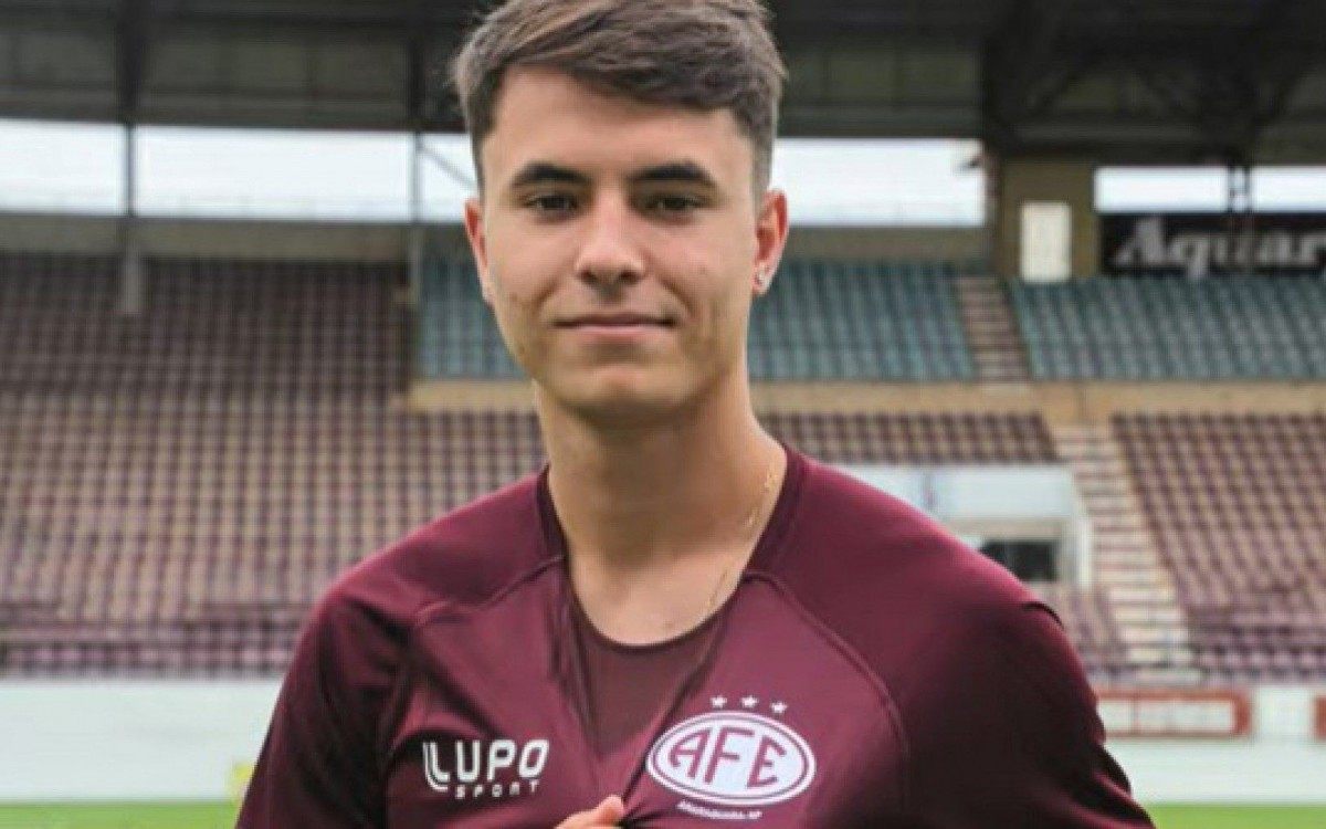 Vin&iacute;cius Zanocelo