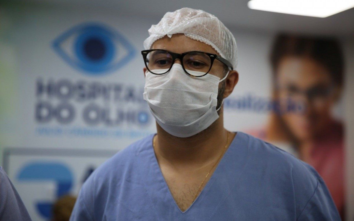 Hospital do Olho de Duque de Caxias realiza cirurgia de estrabismo