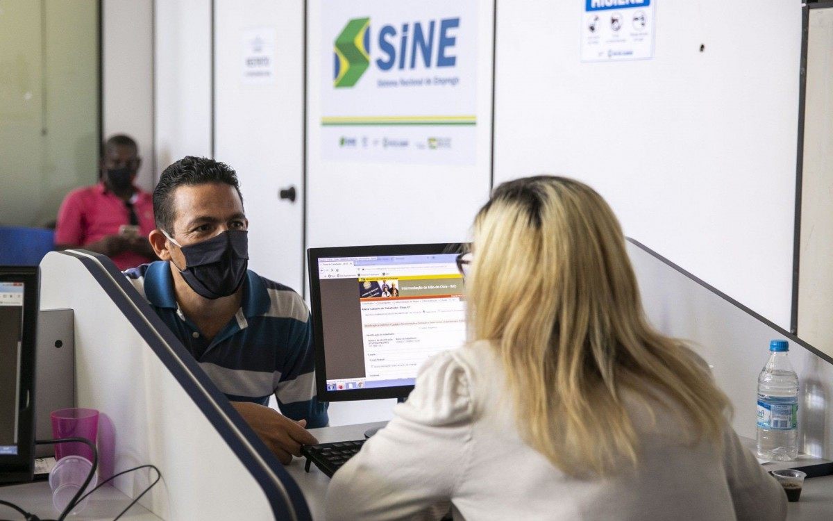 Com a reabertura, que segue protocolos sanit&aacute;rios de preven&ccedil;&atilde;o &agrave; Covid-19, a Setrab espera realizar cerca de 80 atendimentos di&aacute;rios