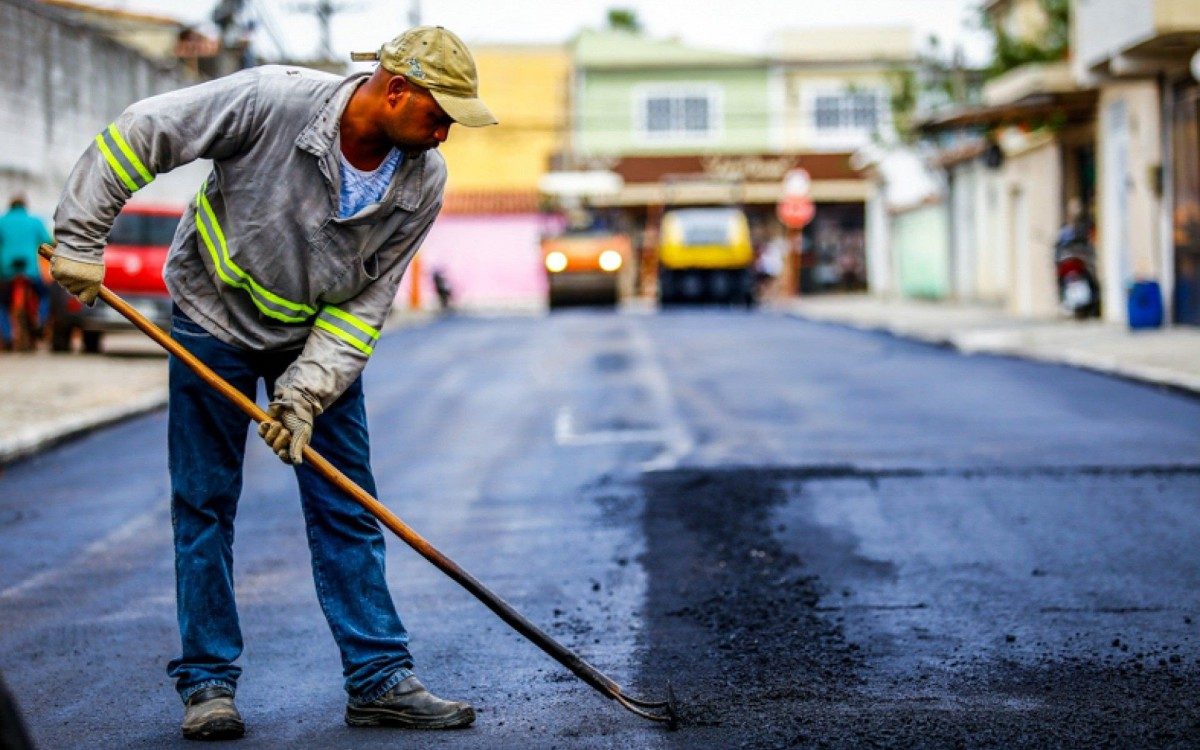 A Rua Tubira ganhou novo asfalto, melhorando assim o tr&aacute;fego no locla