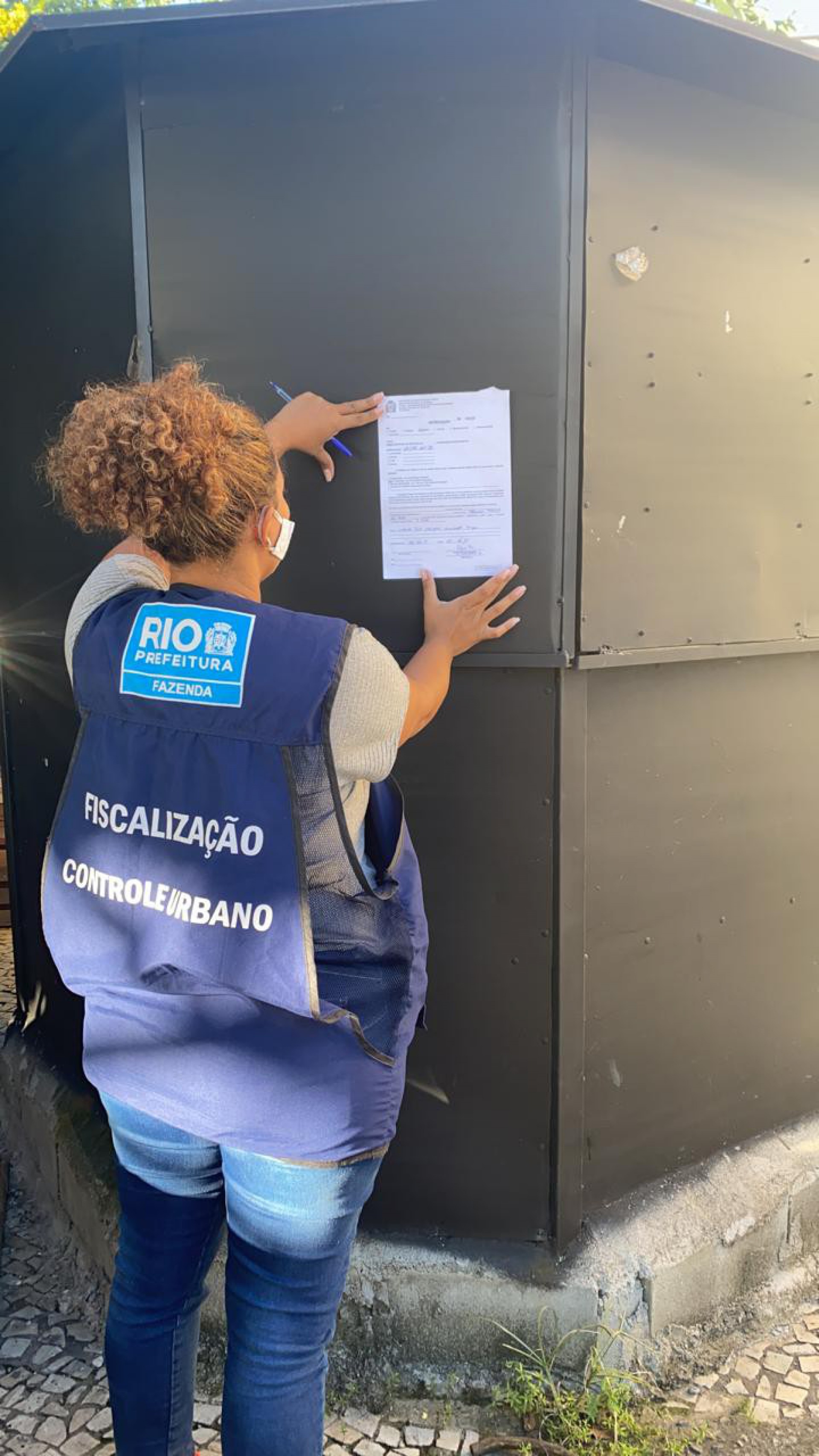 Operação de ordenamento urbano na Estrada Adhemar Bebiano - Divulgação/Seop