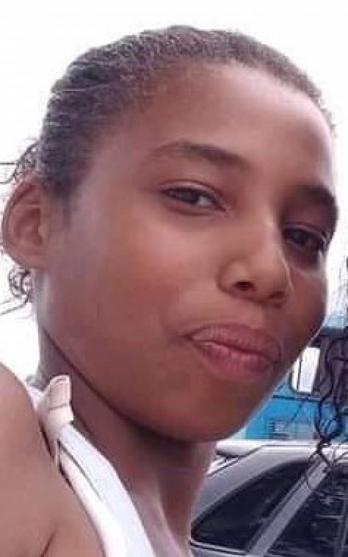 Comunicativa e alegre, Rhayane Fenelon, de 13 anos, foi vista pela última vez no último domingo embarcando em um carro, em Campo Grande, na Zona Oeste    - Arquivo Pessoal 