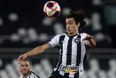 Destaque do Botafogo, atacante projeta primeiro gol em 2022, mas ressalta: 'Não olho só para isso'