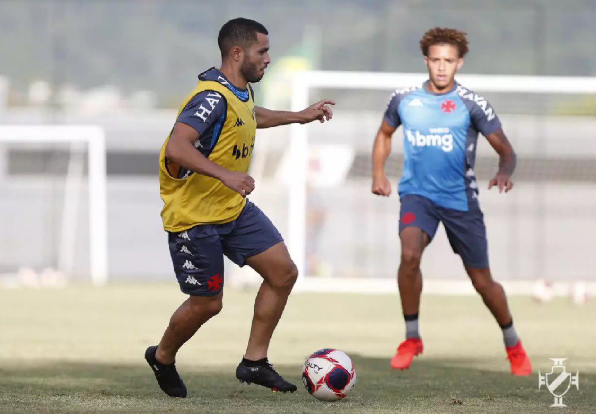 Mesmo disposto a ajudar o Vasco, Morato admite que prefere jogar em outra função