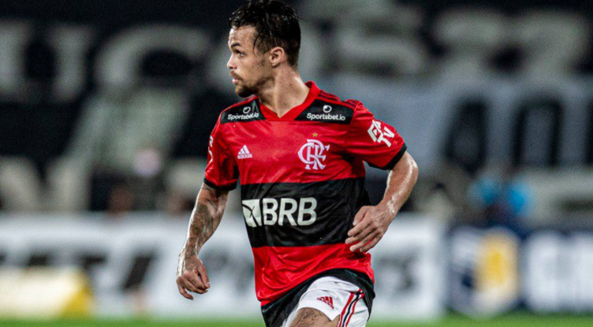 Flamengo recusa primeira oferta do Al Hilal por Michael de US$ 8 milhões