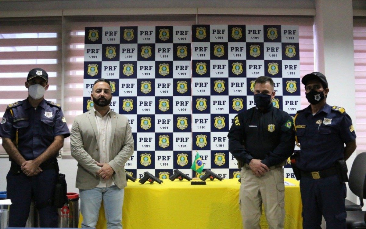 Entrega aconteceu na Superintend&ecirc;ncia da PRF no Rio de Janeiro