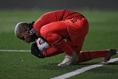 Gabriel Batista se firma como reserva imediato e vive melhor momento no Flamengo