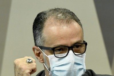 Barra Torres desmente Bolsonaro sobre ligação entre vacina e aids