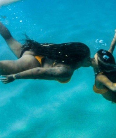 Ludmilla e Brunna Gon&ccedil;alves em Fernando de Noronha - Reprodu&ccedil;&atilde;o Internet