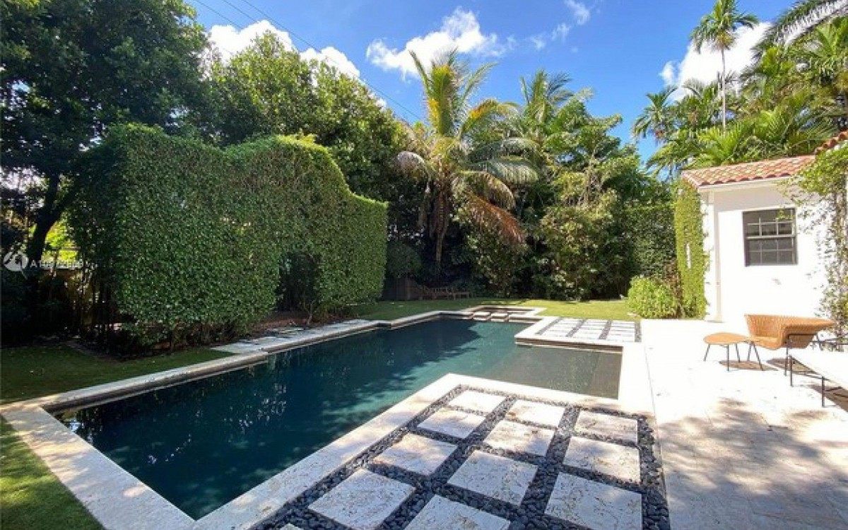 Casa de Anitta em Miami