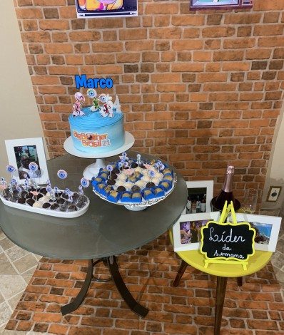 Camilla de Lucas mostra aniversário do pai com tema 'BBB' - Reprodução