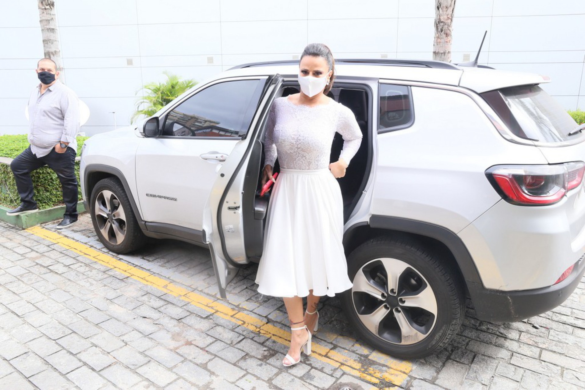 Viviane Araújo e Guilherme Militão se casaram na tarde desta quinta-feira - Ag. News