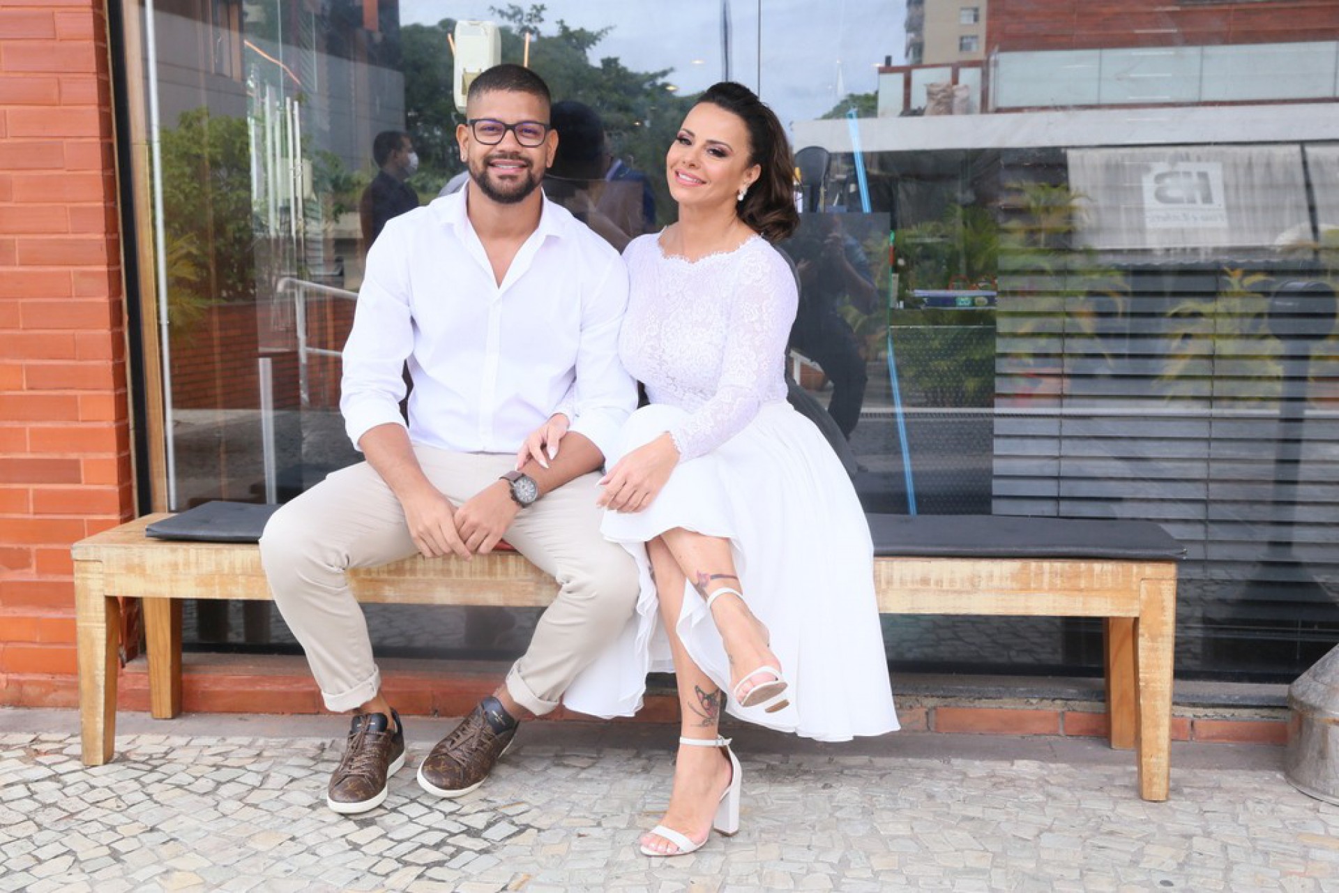 Viviane Araújo e Guilherme Militão se casaram na tarde desta quinta-feira - Ag. News