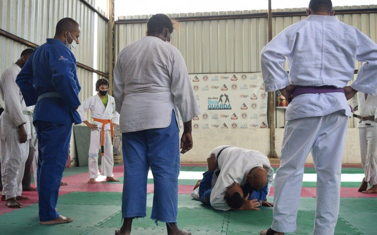 Projeto Boa Guarda oferece aulas gratuitas de artes marciais e treinamento funcional no Parque Radical de Deodoro