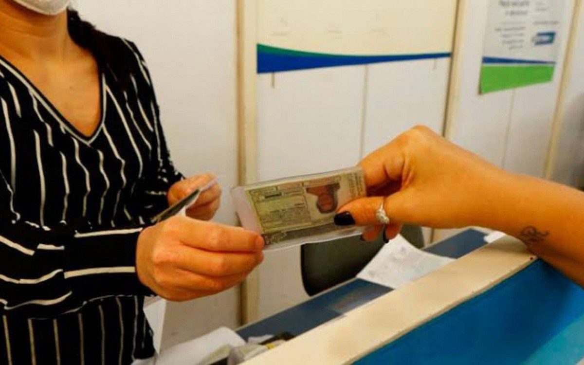 Nos mutir&otilde;es, mais de 110 mil pessoas foram atendidas