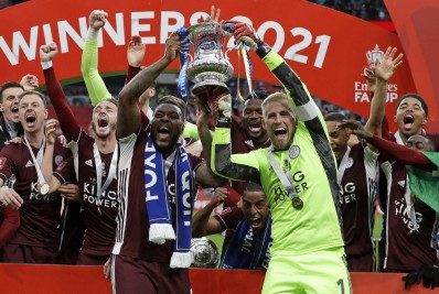 Com 21 mil torcedores, Leicester bate o Chelsea e conquista a Copa da Inglaterra em Wembley