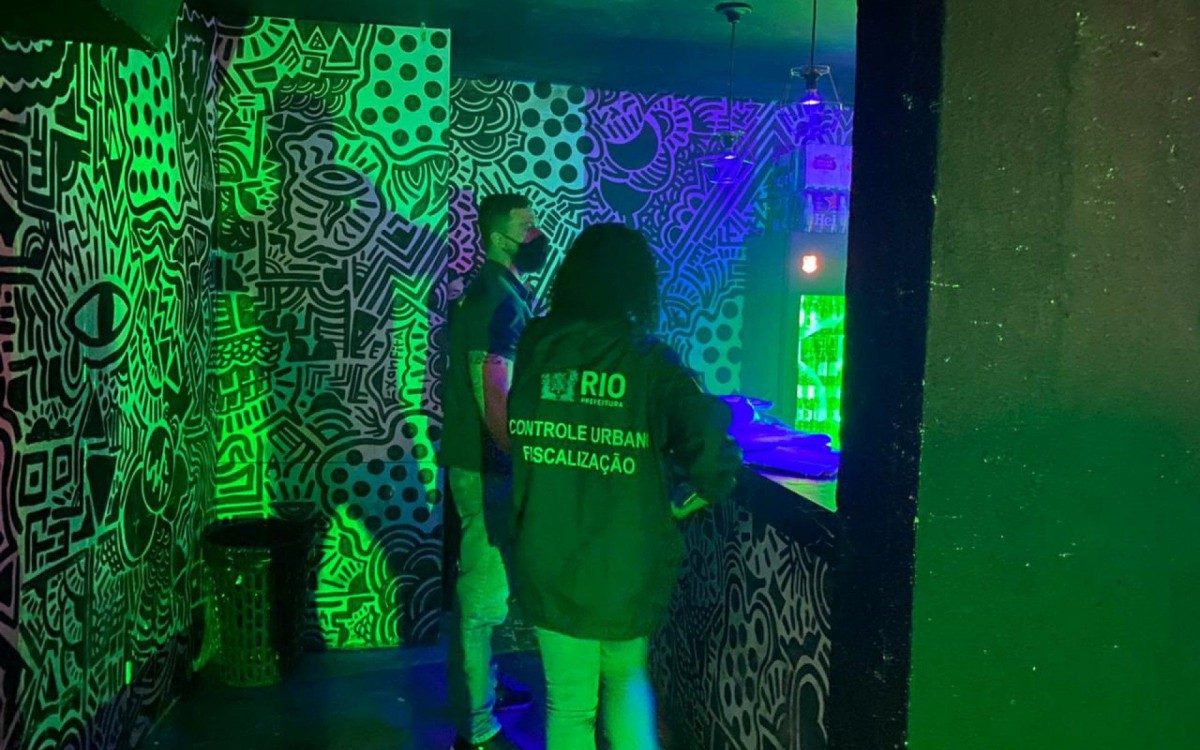 Prefeitura do Rio interrompe festa clandestina em boate na Zona Sul
