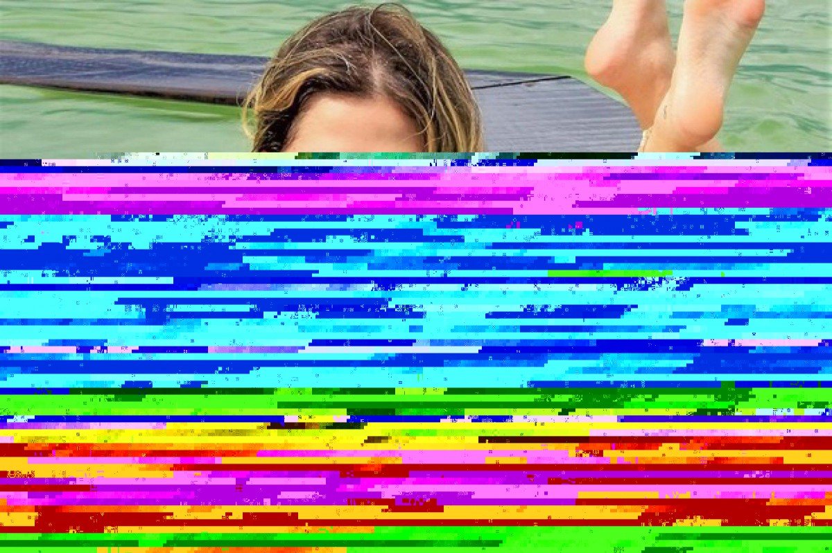 J&eacute;ssica Costa, filha do cantor Leonardo