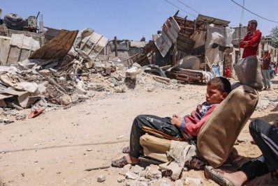 Bombardeios israelenses continuam em Gaza após 200 mortes em uma semana