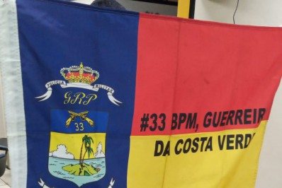 Traficantes presos e drogas apreendidas na rua Abel Ferreira