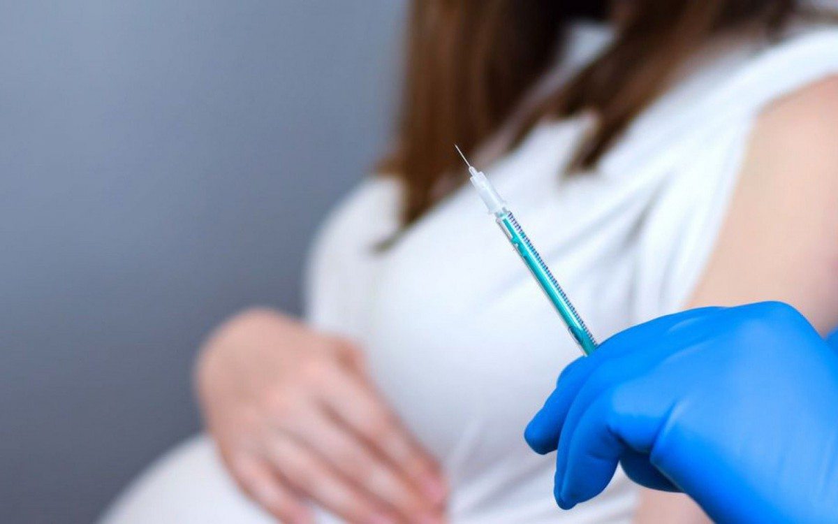 PSOL acionou o STF, buscando a retomada da vacina&ccedil;&atilde;o contra a covid-19 de todas as gestantes e pu&eacute;rperas no Brasil