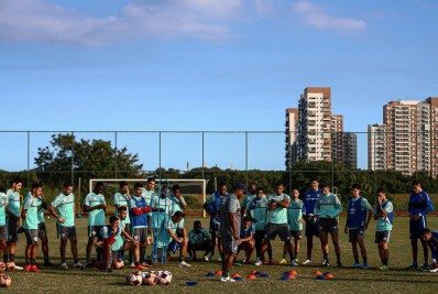 Invicto há 12 jogos, Fluminense só precisa de empate com o Junior Barranquilla