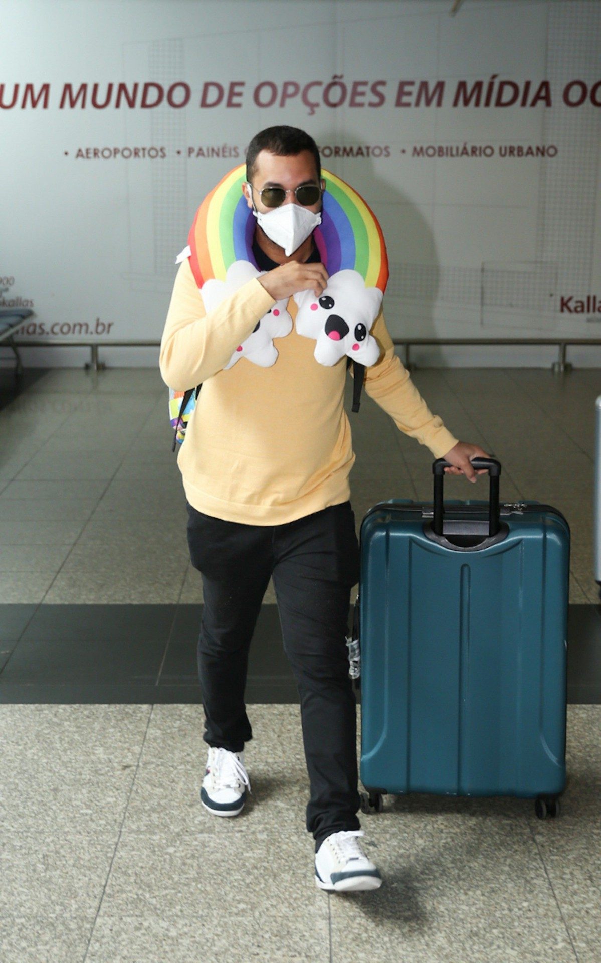 Gil desembarca no Aeroporto de Congonhas, em S&atilde;o Paulo, na tarde desta ter&ccedil;a-feira