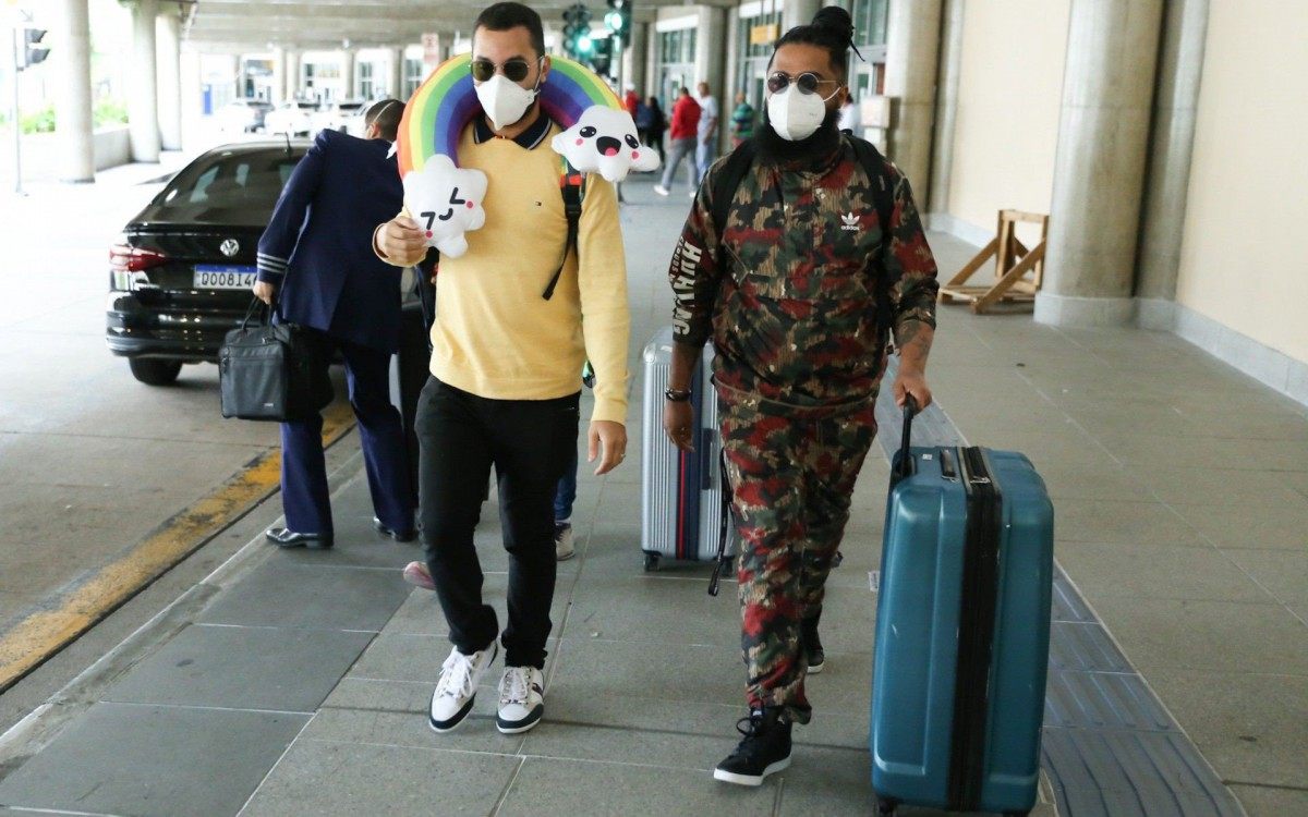 Gil desembarca no Aeroporto de Congonhas, em S&atilde;o Paulo, na tarde desta ter&ccedil;a-feira