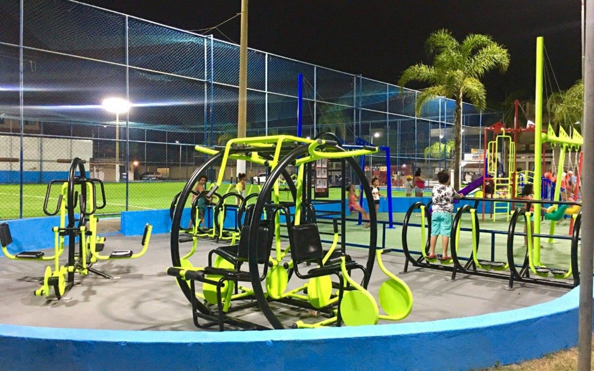 Prefeitura de Duque de Caxias constr&oacute;i e revitaliza espa&ccedil;os p&uacute;blicos de lazer nos distritos