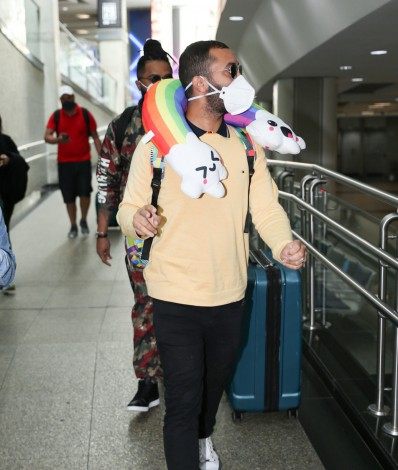 Gil desembarca no Aeroporto de Congonhas, em São Paulo, na tarde desta terça-feira - Ag. News