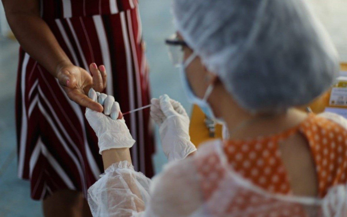 A testagem foi iniciada no ano passado e a prefeitura de Quissamã já realizou cerca de seis mil testes em diversos bairros, como Santa Catarina e Barra do Furado.