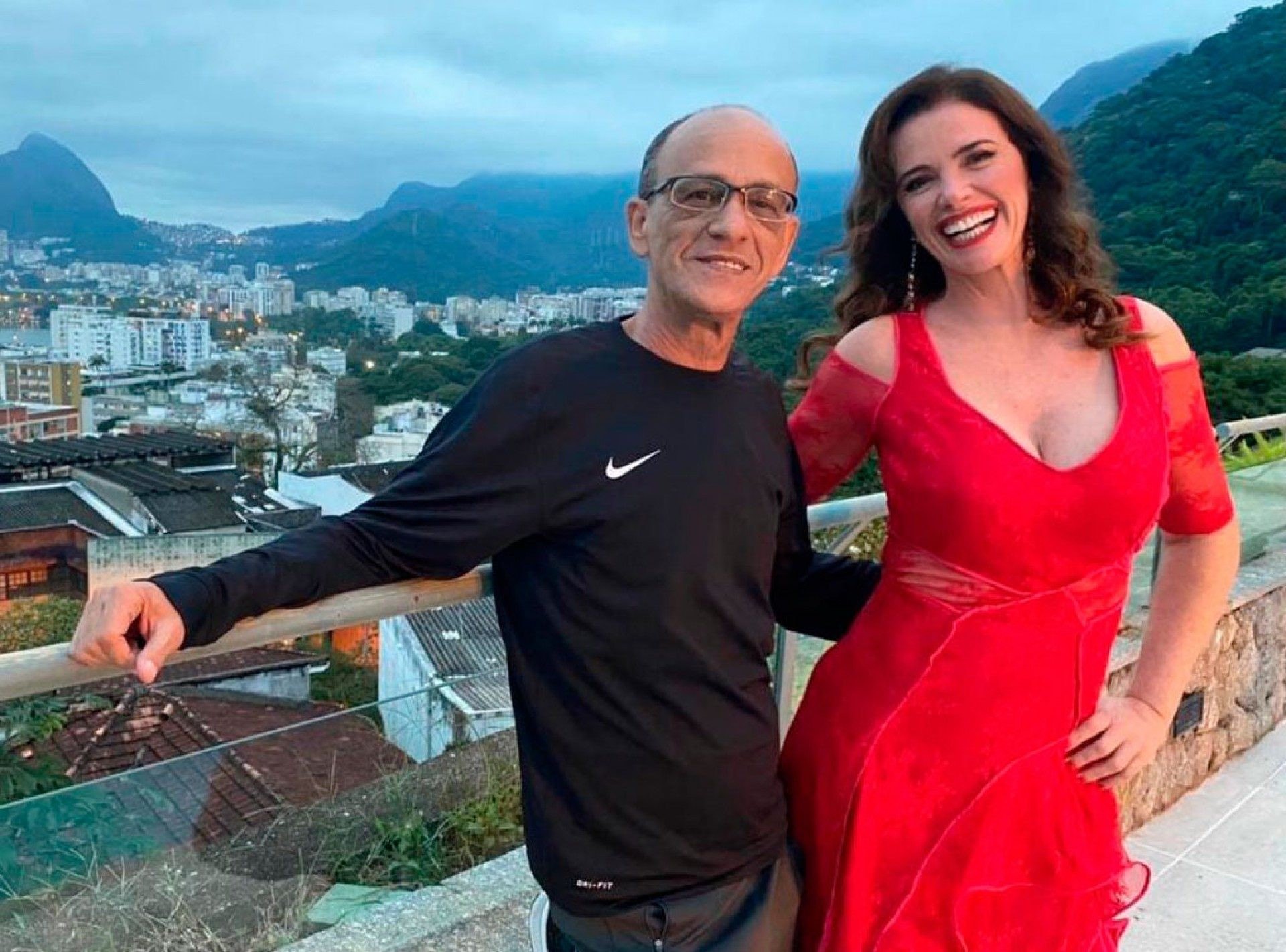 Estreia hoje (20), &agrave;s 20h, o 'Jornal Viradouro'