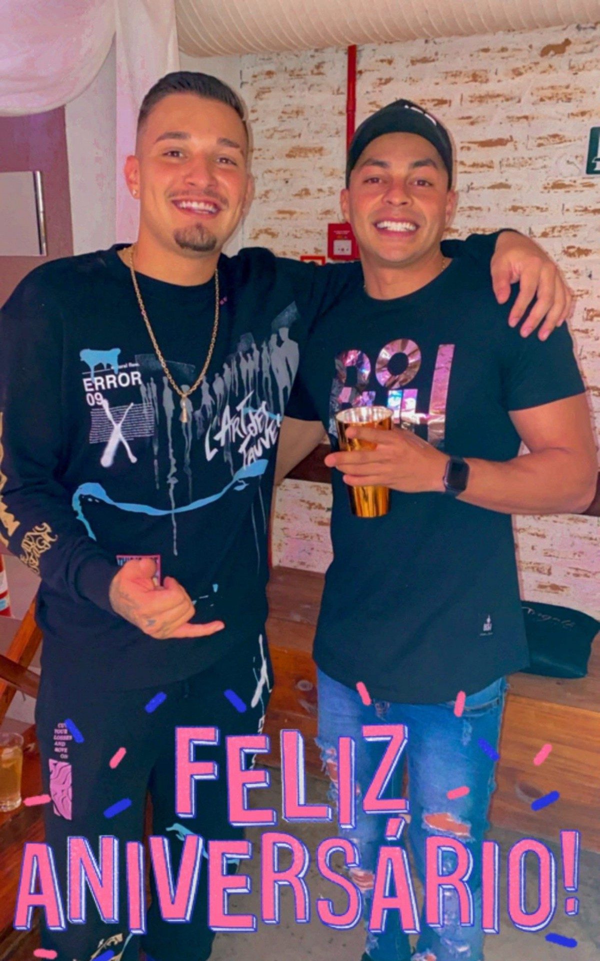 MC Gui faz festa para comemorar seus 23 anos em plena pandemia