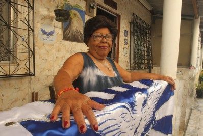 Tia Surica completa 85 anos e ganha comemoração em dose dupla