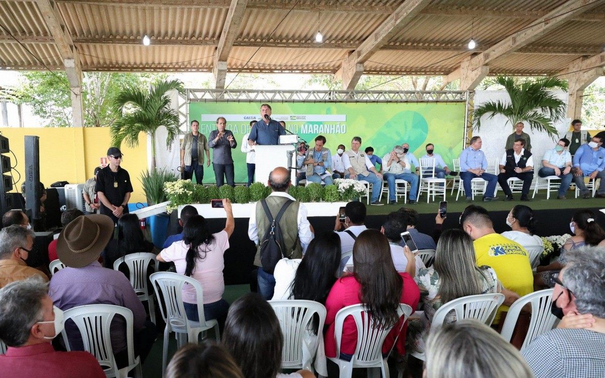 Bolsonaro esteve presente em Açailândia para entrega de 'títulos de propriedade rural' pelo Instituto Nacional de Colonização e Reforma Agrária - Divulgação