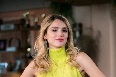 Isabelle Drummond está podendo na Globo