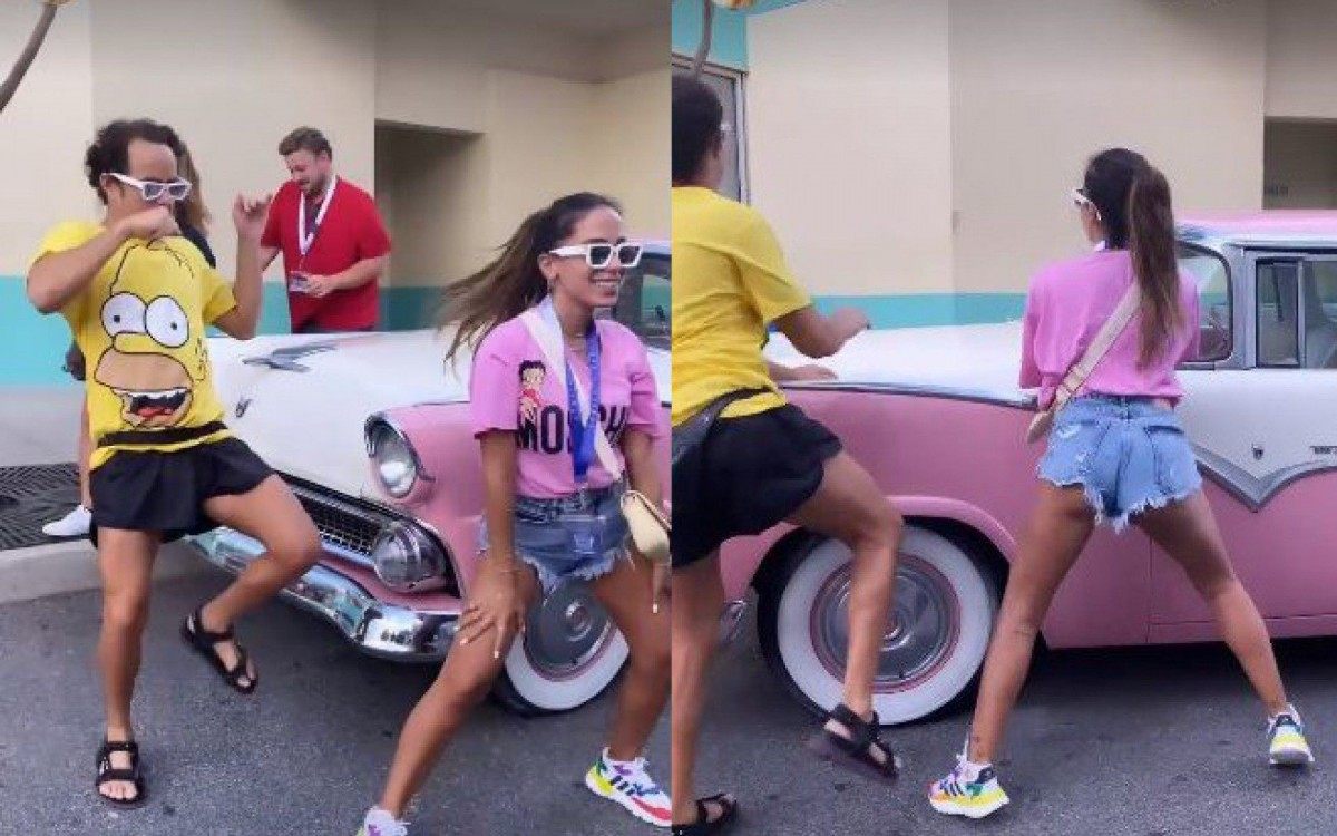 Anitta dan&ccedil;a Girl From Rio nas ruas da Disney, na Fl&oacute;rida