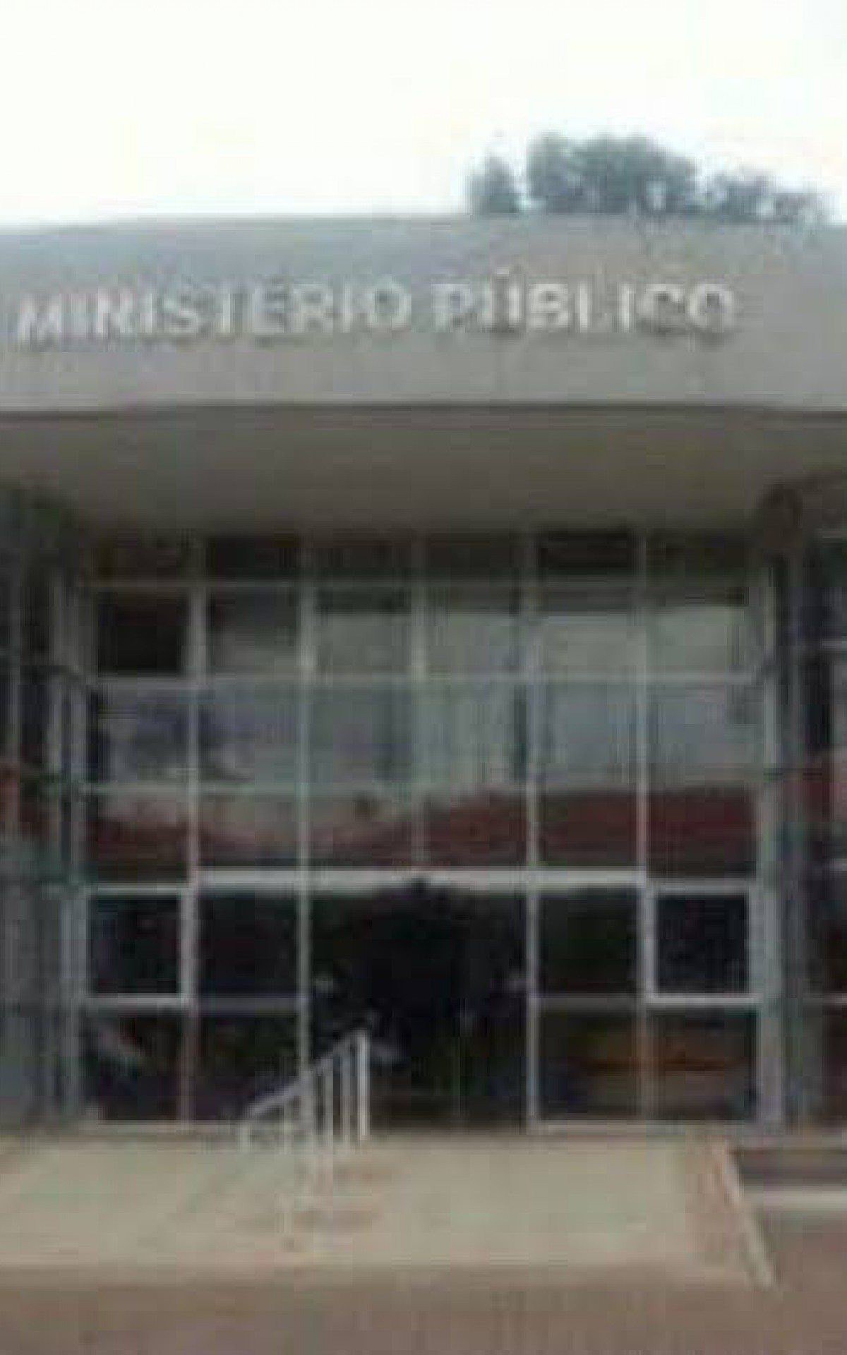 MPRJ ressalta tamb&eacute;m que a Secretaria de Estado de Sa&uacute;de, desde 12 de abril, recomenda que a retomada ocorra j&aacute; na bandeira vermelha.