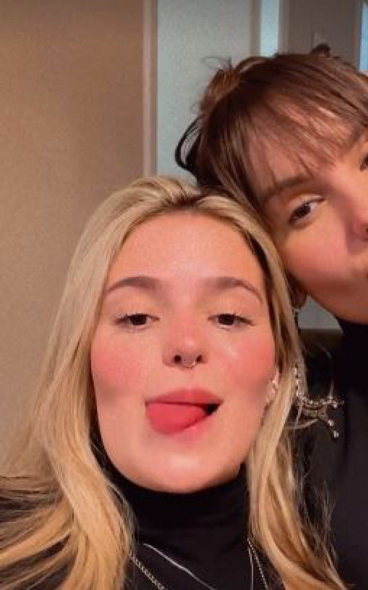 Viih Tube e Tha&iacute;s, do 'BBB 21'