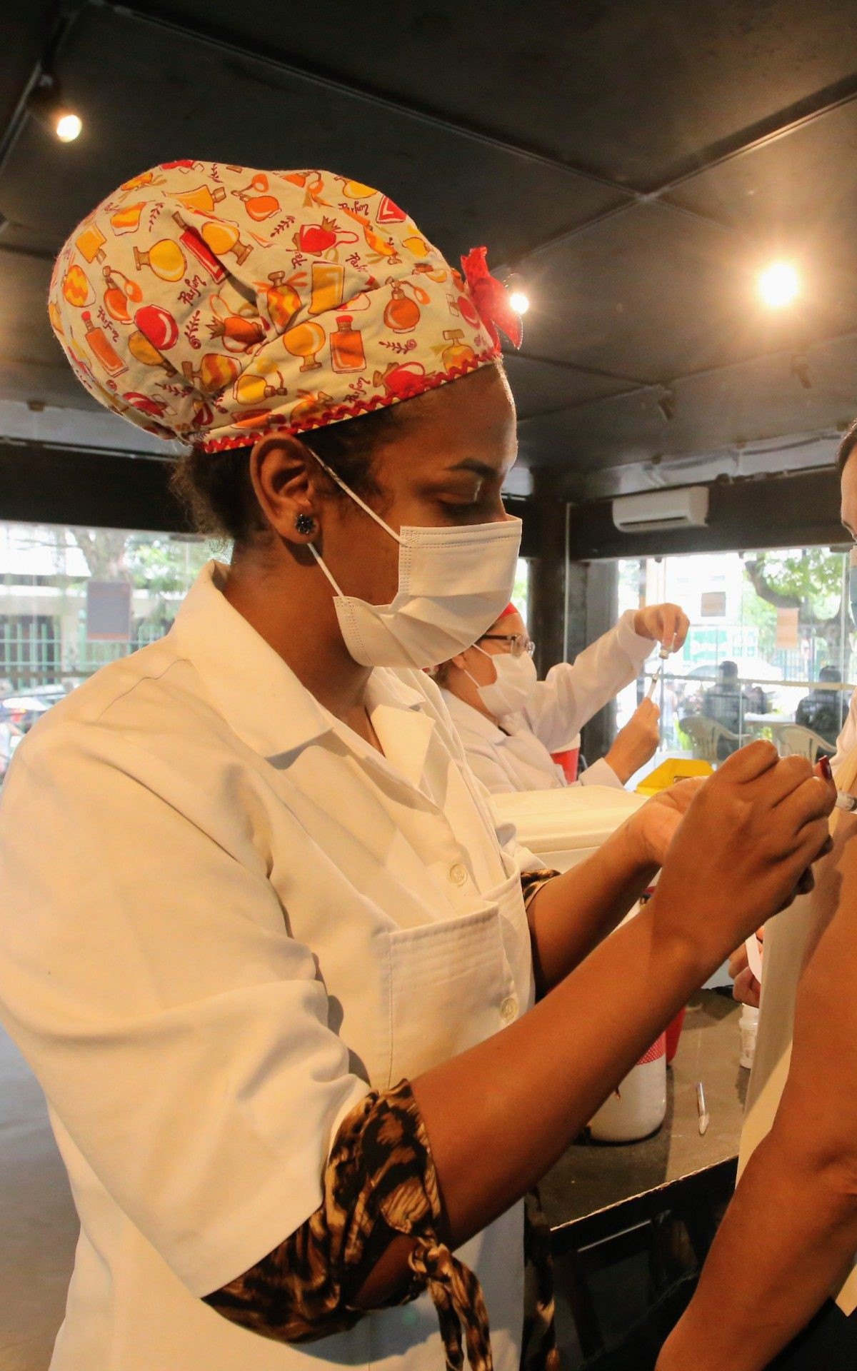 A SMS est&aacute; seguindo as etapas do Programa Nacional de Imuniza&ccedil;&otilde;es (PNI) do Minist&eacute;rio da Sa&uacute;de.