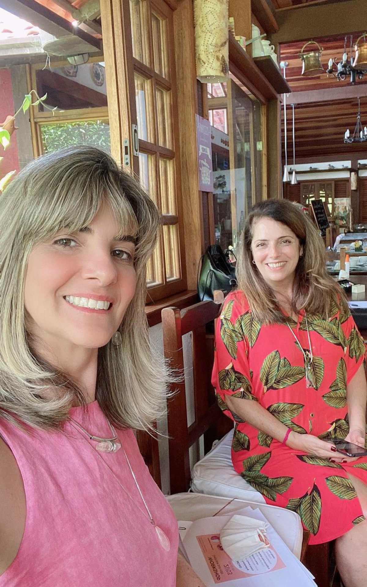 As terapeutas energ&eacute;ticas Roberta Costa e Luciana Bassous