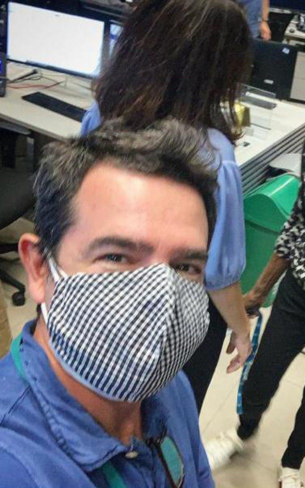 Gl&oacute;ria Maria de volta aos Est&uacute;dios Globo