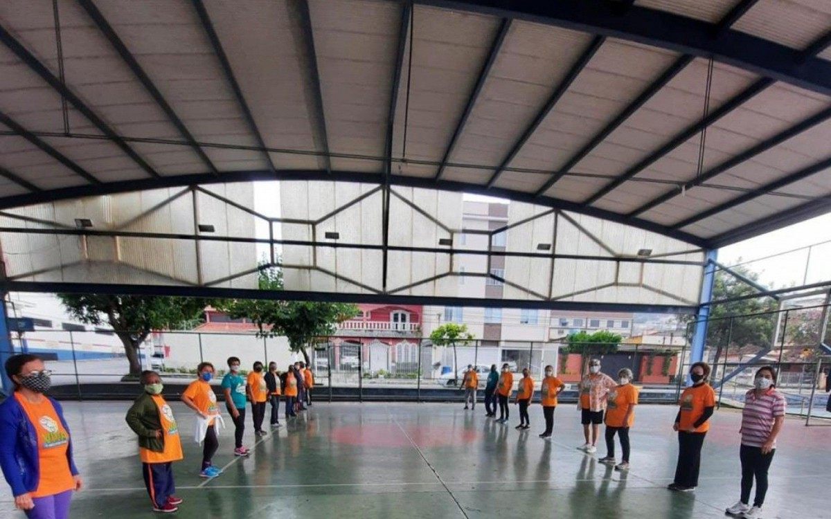 Smel retoma programa de exerc&iacute;cios f&iacute;sicos para jovens e adultos