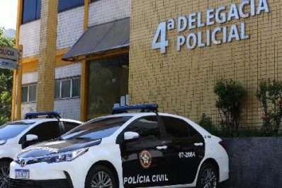 Mulher foragida após homicídio é presa no Centro do Rio