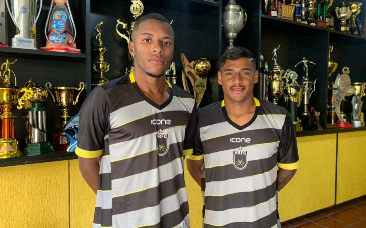 Atacantes Michael Paulista e Natan chegam ao Volta&ccedil;o