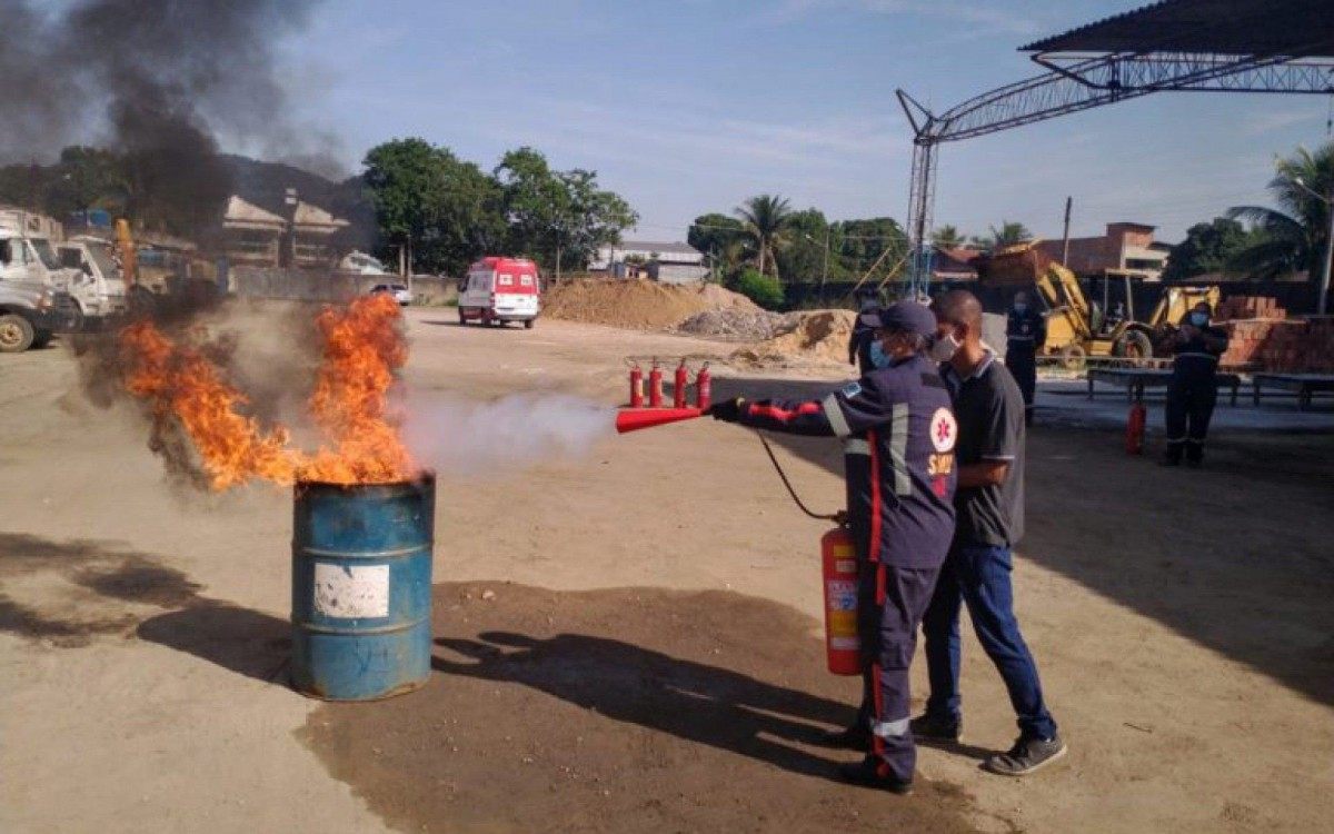 SAMU de Tangu&aacute; recebe treinamento para combate a inc&ecirc;ndio