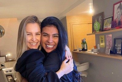 Pocah e Carla Diaz posam juntinhas: 'Nada mudou'