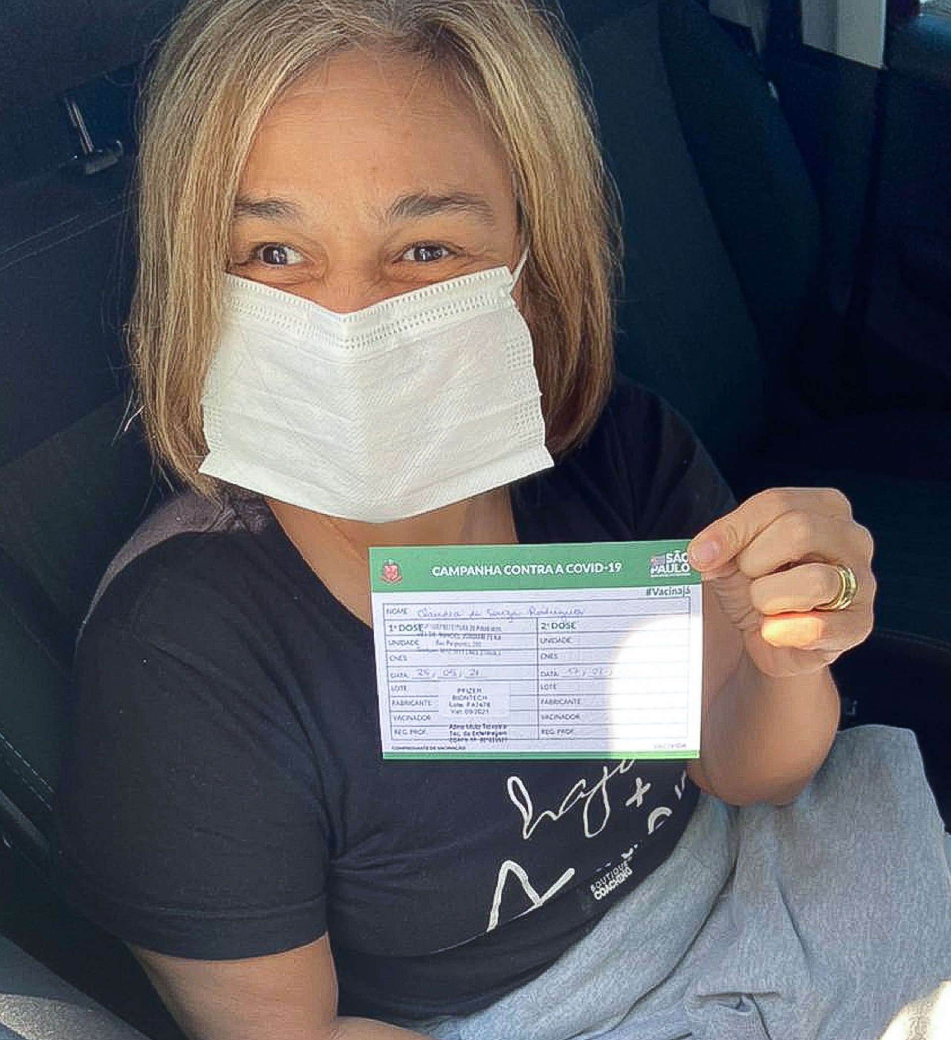 Claudia Rodrigues é vacinada contra a covid-19 em São Paulo - Ag. News