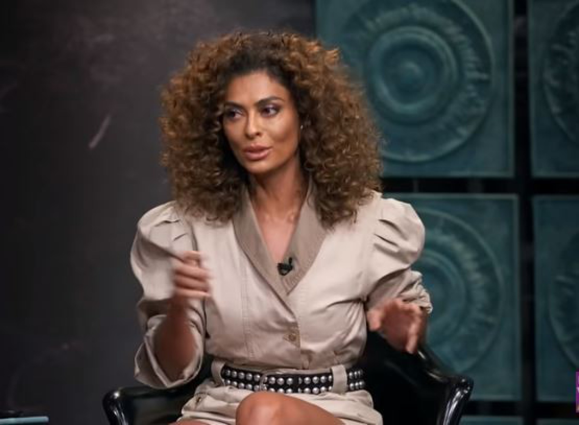 Juliana Paes - Reporter 03