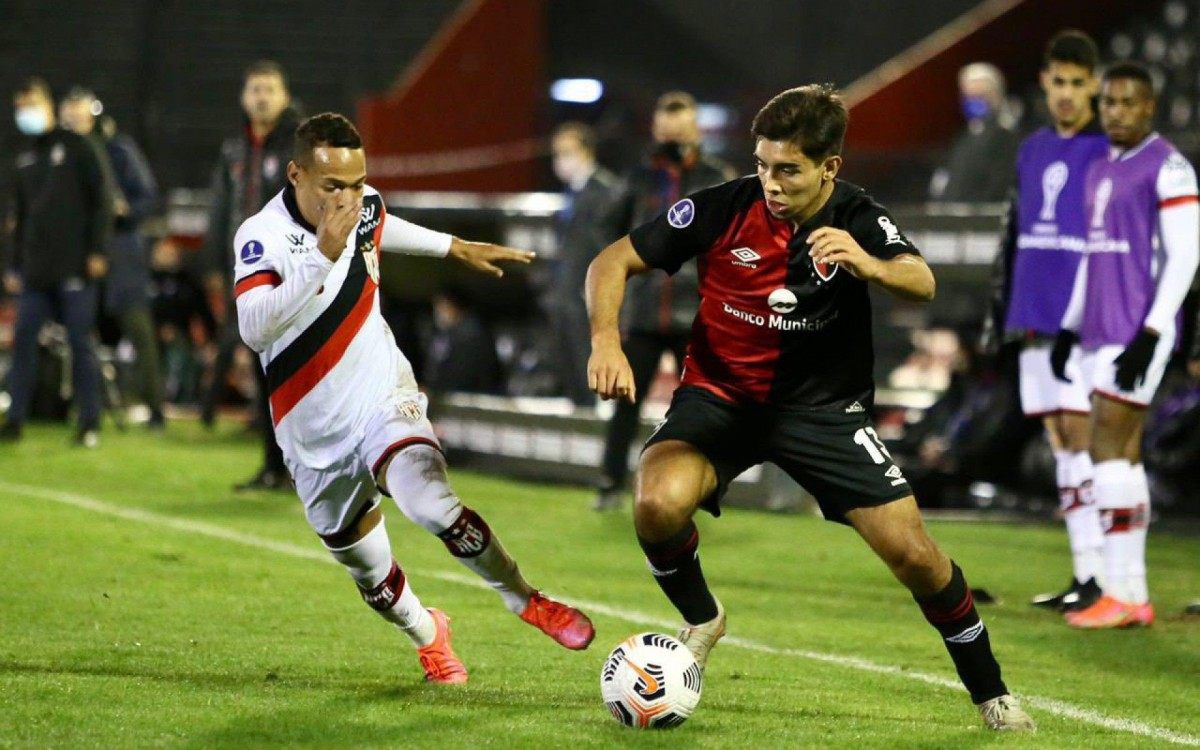 Partida entre Newell's Old Boys e Atl&eacute;tico-GO terminou empatada em 1 a 1
